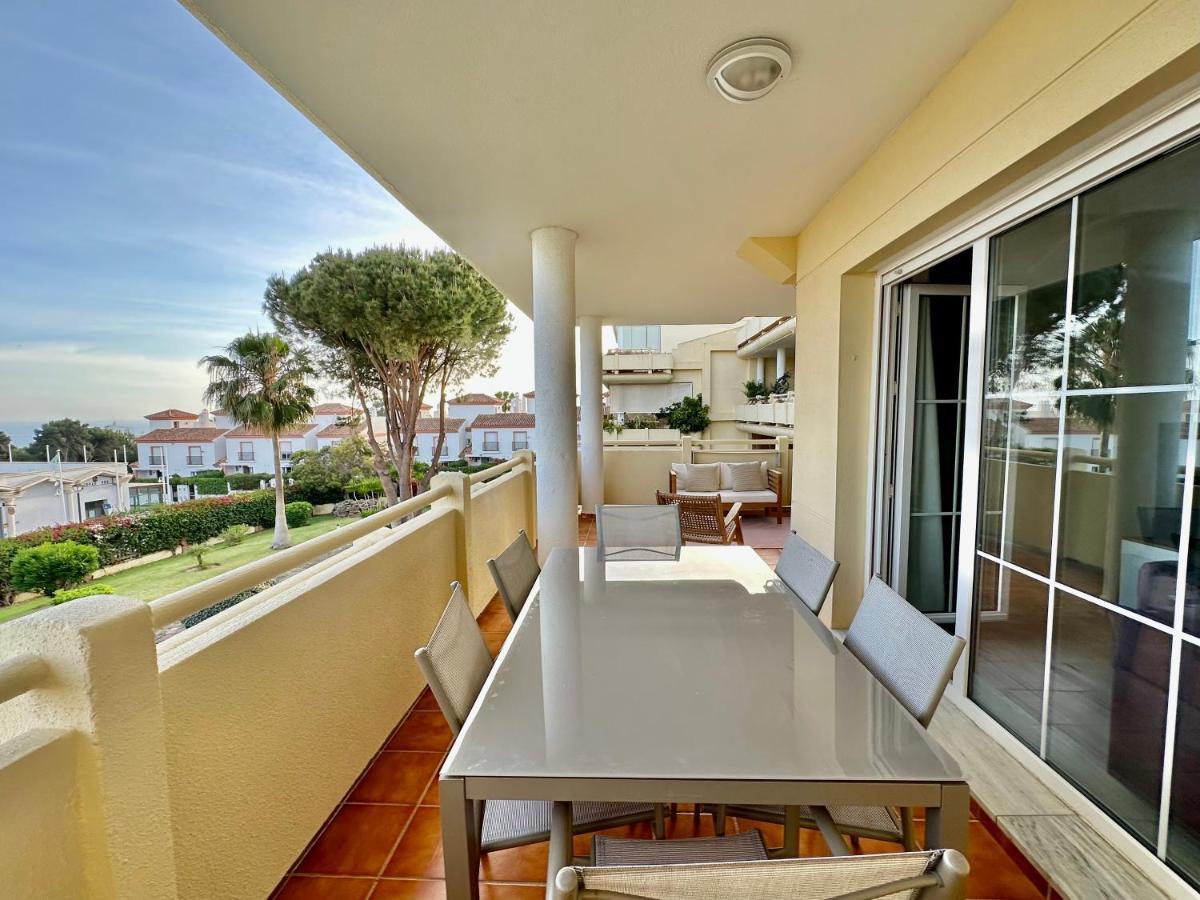דירות מארבלה Seaview And Big Terrace Cabopino מראה חיצוני תמונה